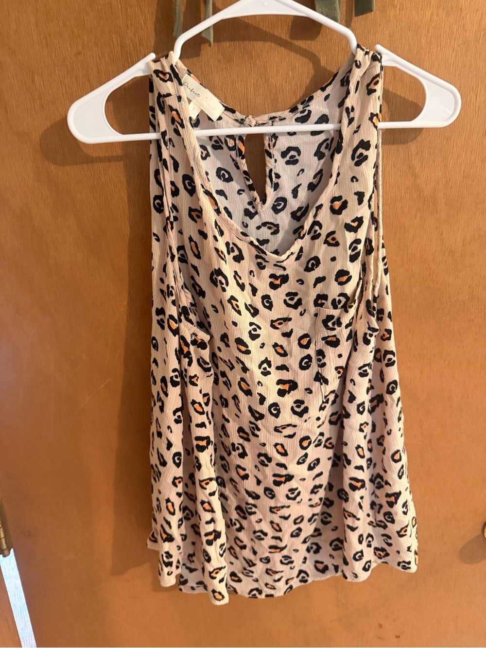Leopard Print Sleeveless Tank Top - Beige/Black